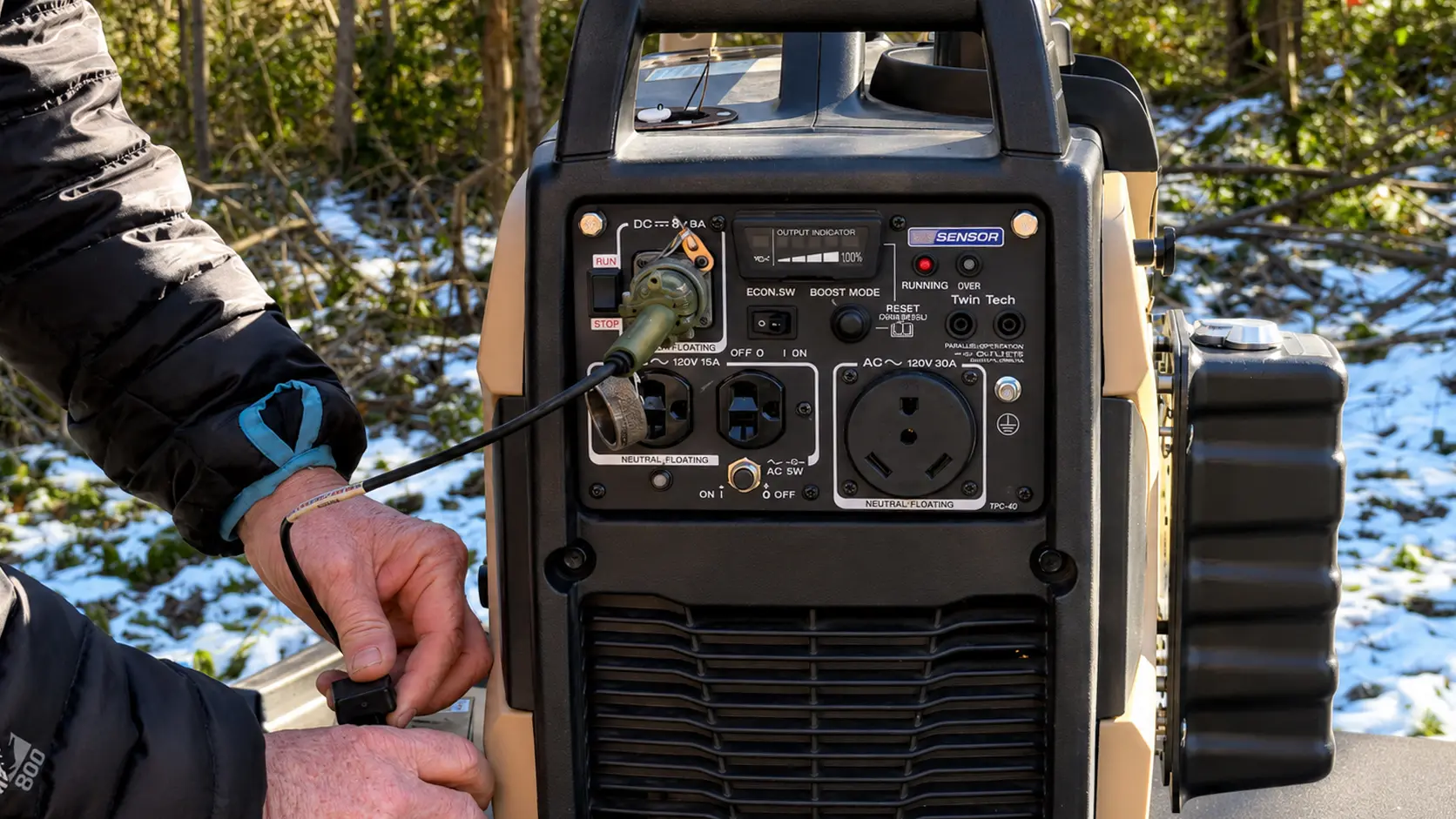 Dewey IntelliGen™ 2200 Multi‑Fuel Tactical Generator - Image 3